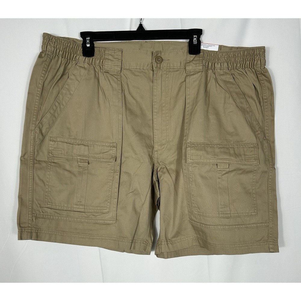 St. Johns Bay Men's khaki Cargo Hiking Short Size 48 Above Knee 9" Stretch Waist